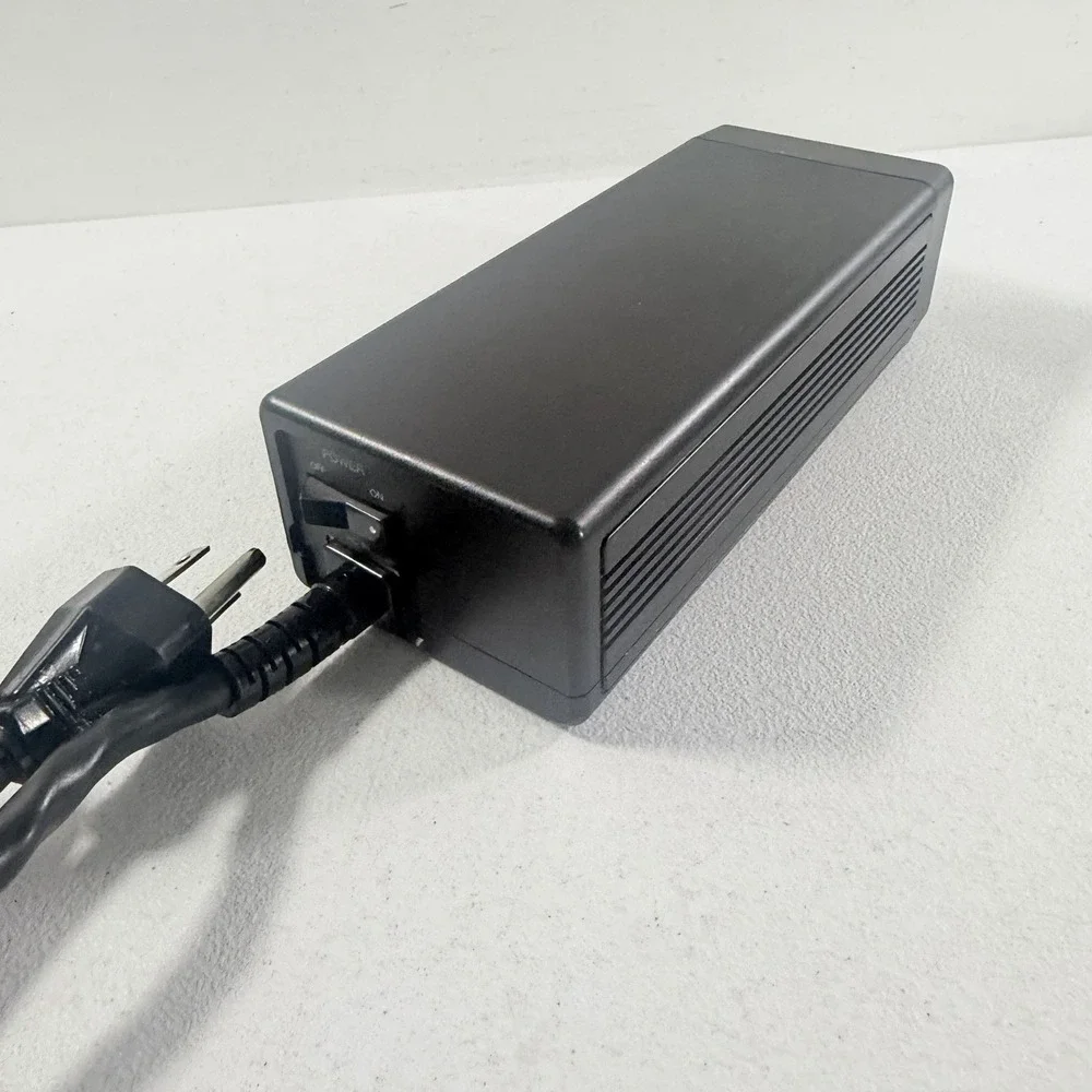 OEM Panasonic AG-B6HP Camcorder Video AC Adaptor Power Supply 12V 1.8A WORKING